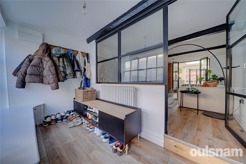 Property photo 2 of 25 Picture No. 22