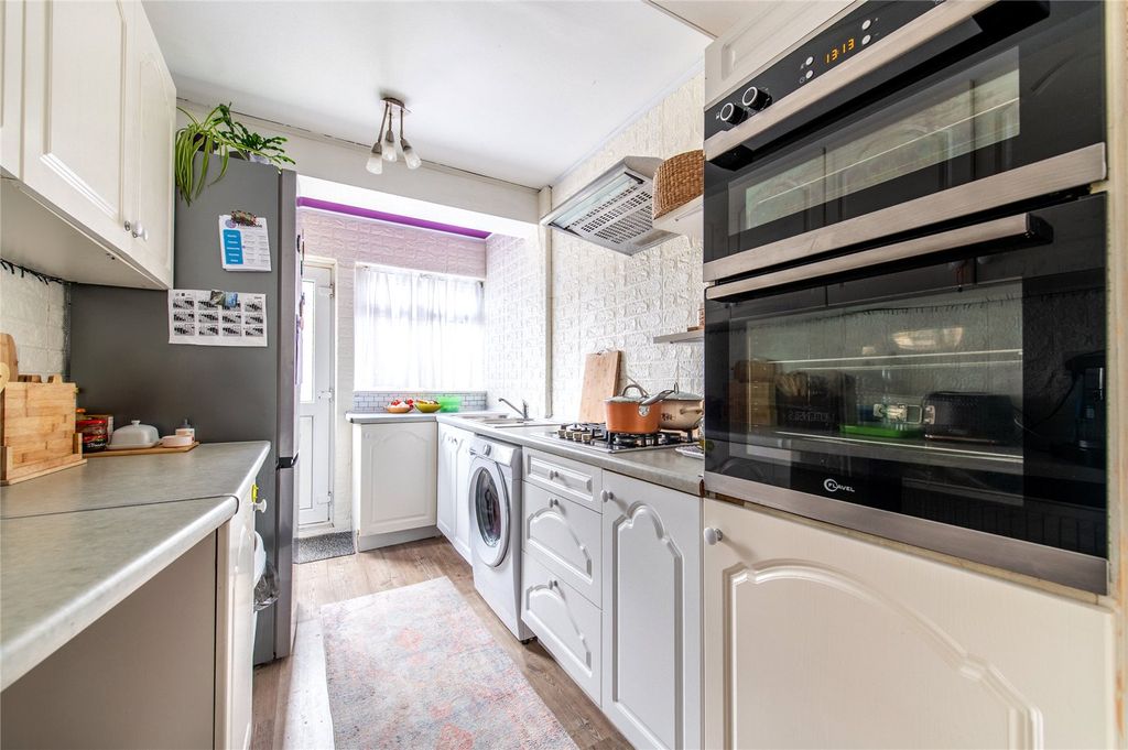 Property photo 3 of 23 Picture 3