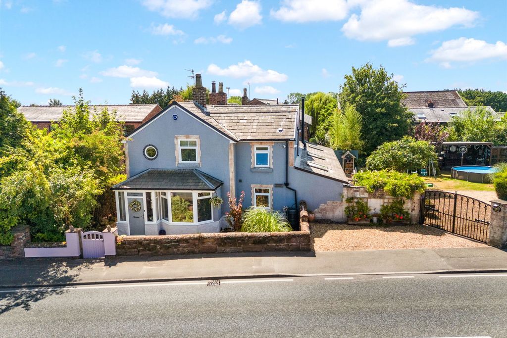 Property photo 1 of 75