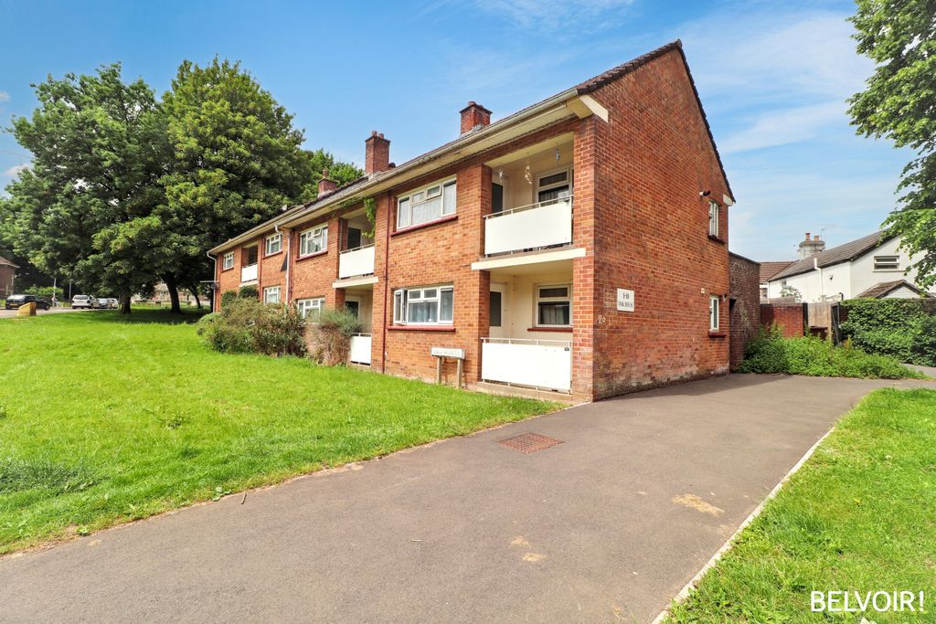 Property photo 1 of 11