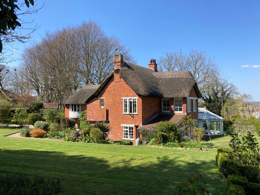 Property photo 1 of 25