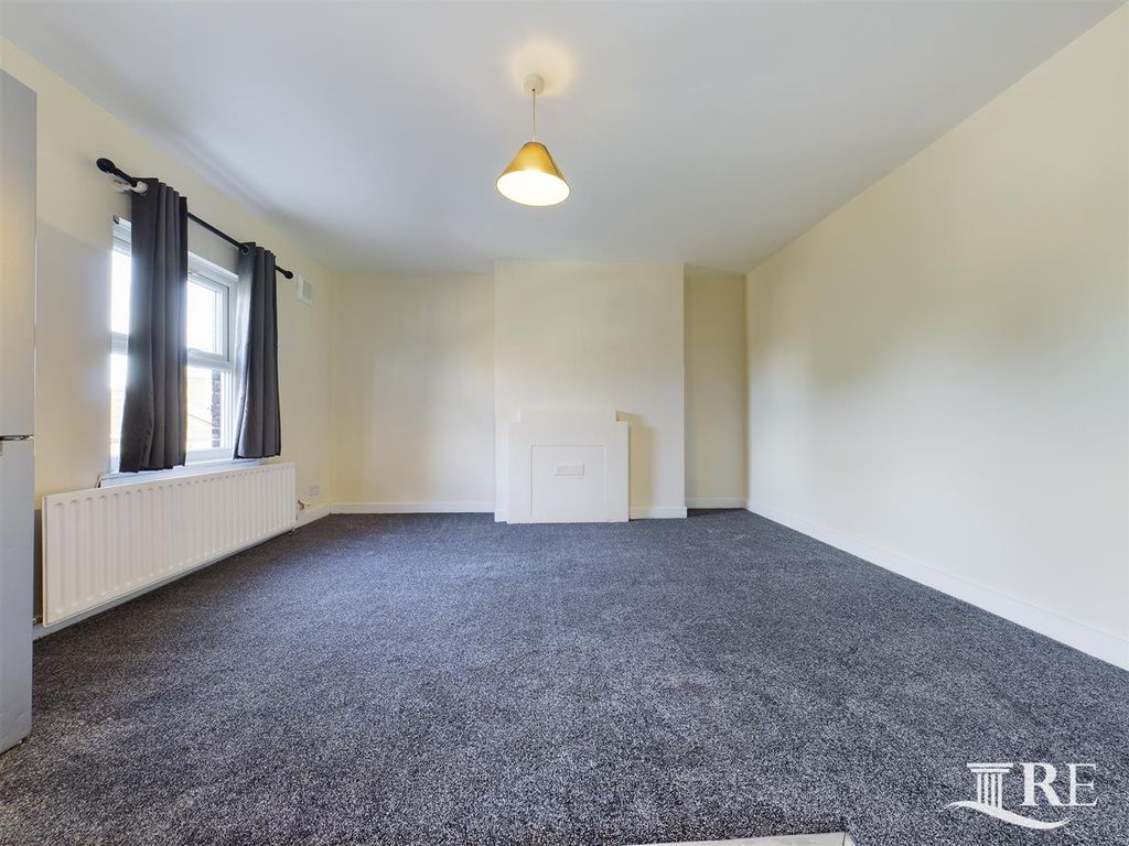 Property photo 3 of 12 Cam00625P1-Pr0025-Still08.Jpg