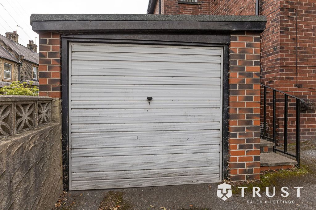 Additional image 25 of 4 bed semi-detached house for saleDeighton Lane, Batley WF17