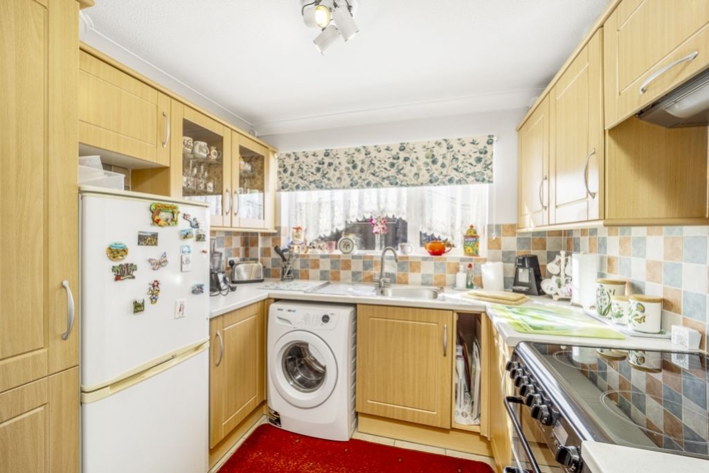 Property photo 2 of 9 Lrg_43 Ash Court (Donington)-16