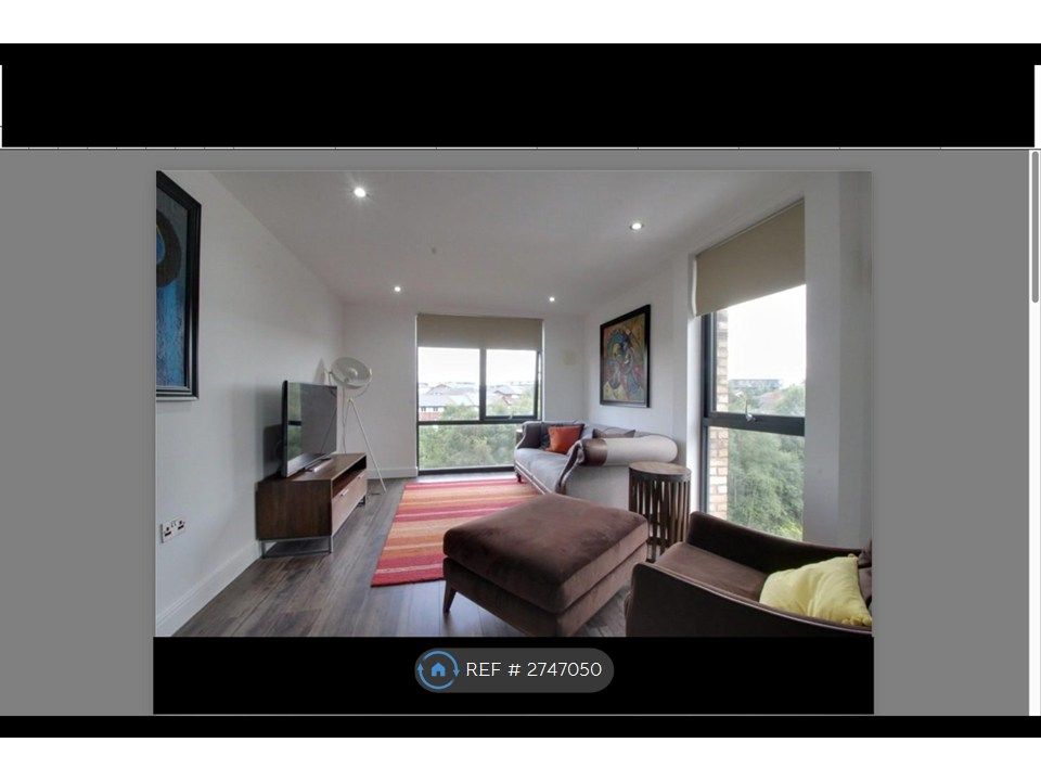 Property photo 2 of 4 Living Room