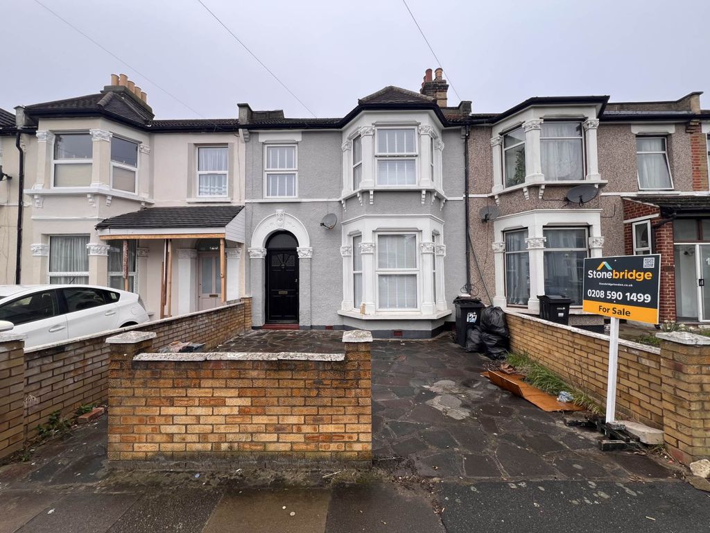 Property photo 1 of 4