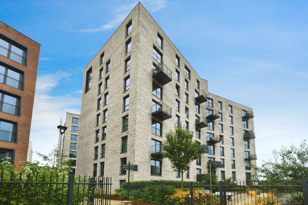 Property photo 1 of 19