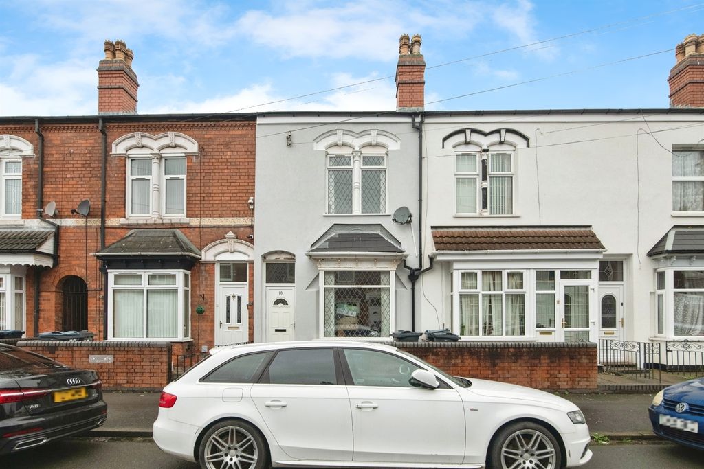 Property photo 1 of 18