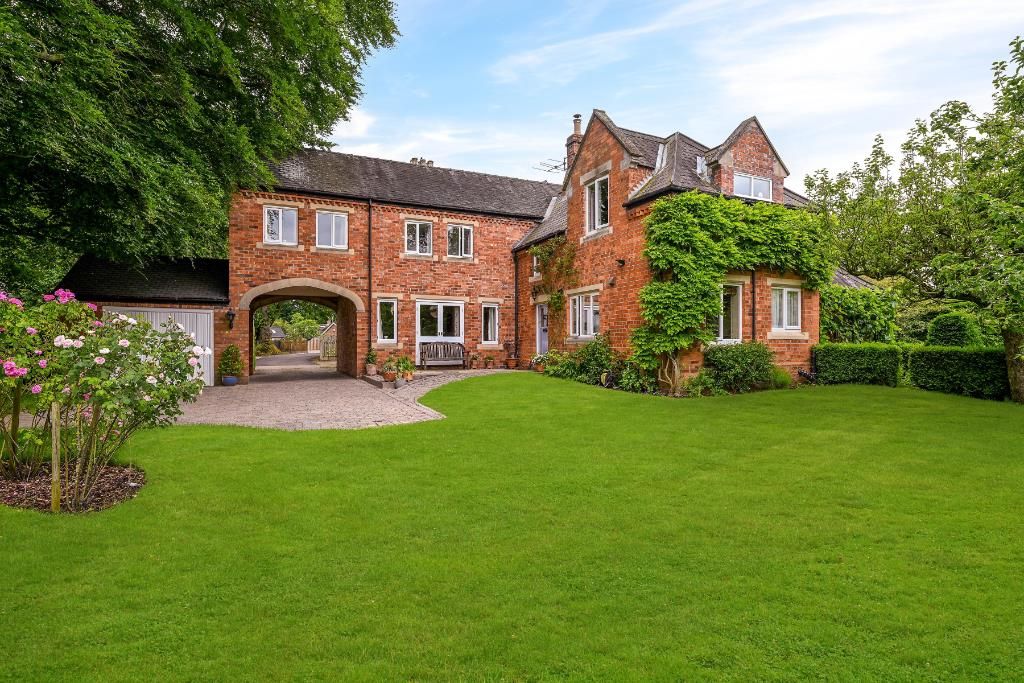 Property photo 1 of 28 9 (Portal Size).Jpg