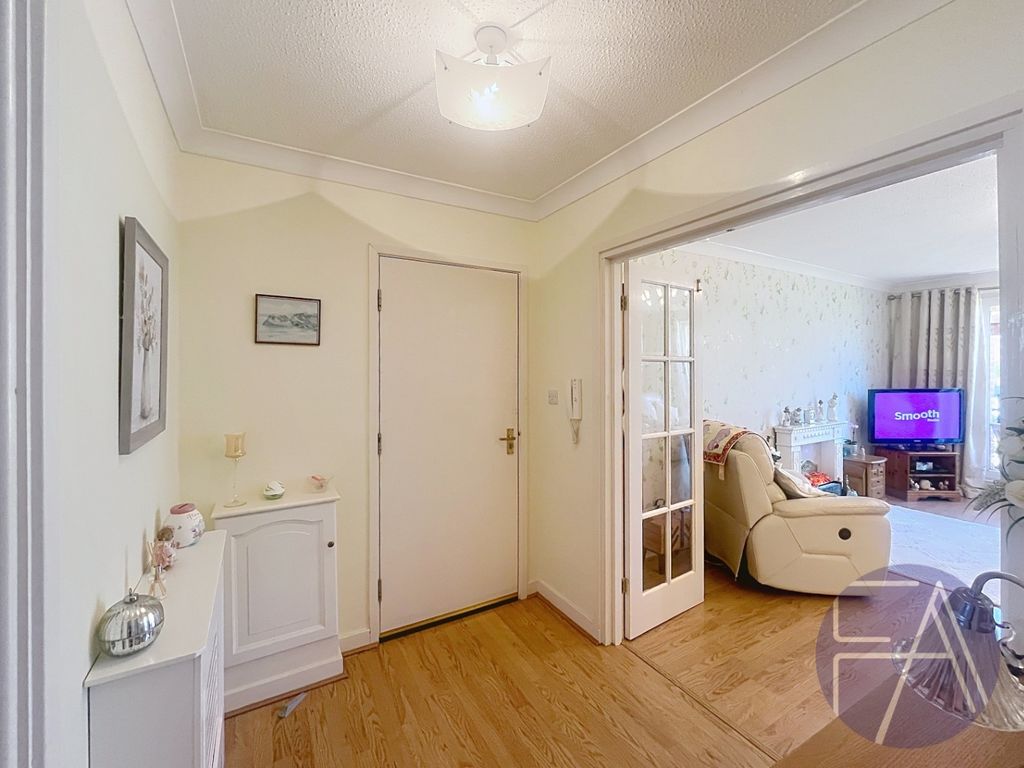 Property photo 2 of 17 5174702