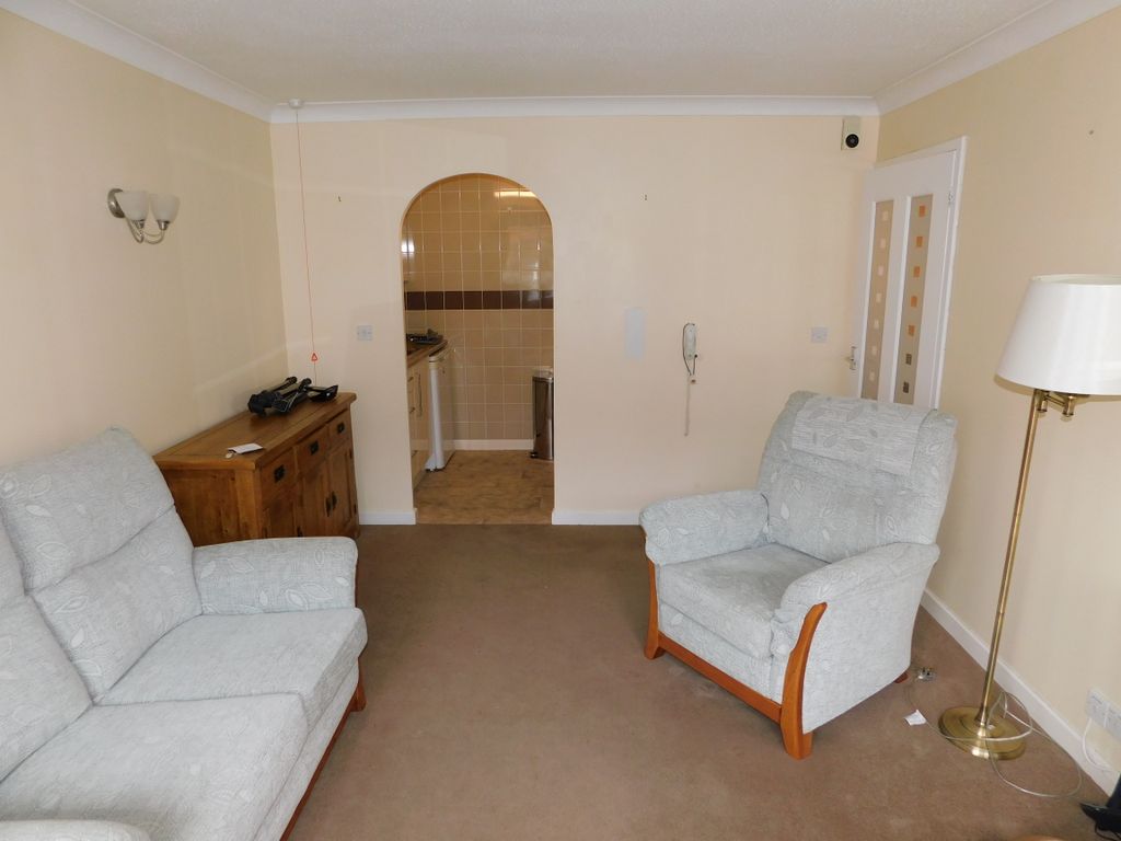 Property photo 3 of 9