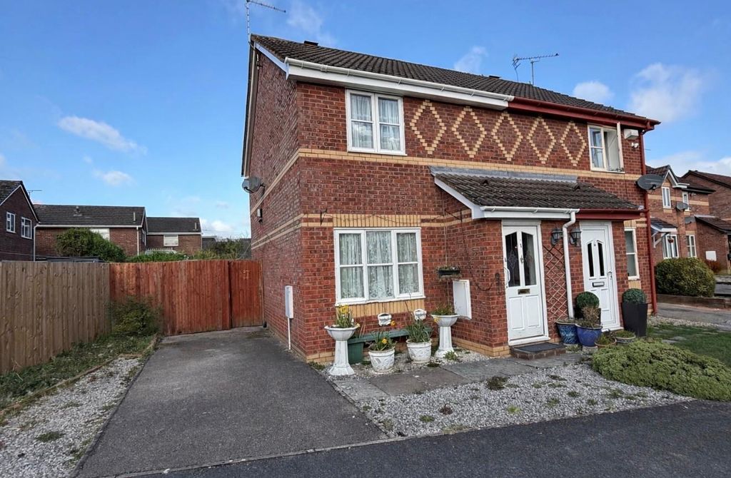 Property photo 1 of 7 Front.Jpg