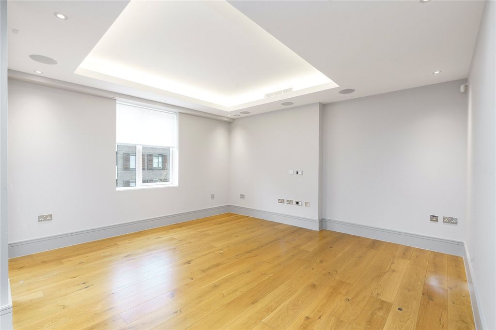Property photo 3 of 6 Picture No. 03