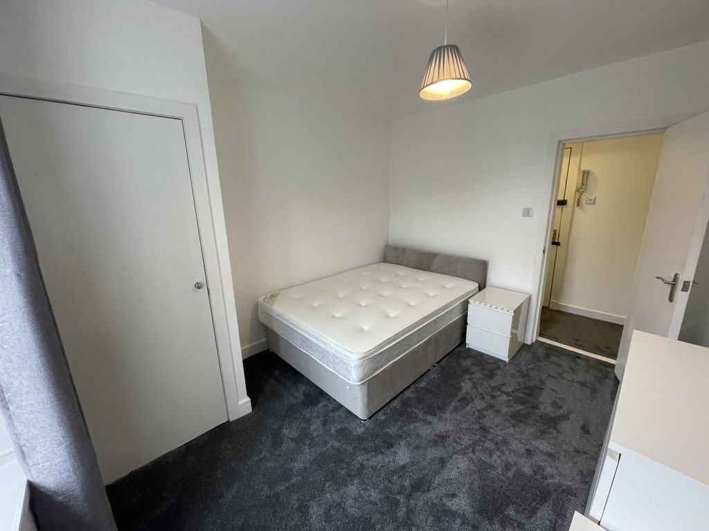 Property photo 3 of 15 Gallery