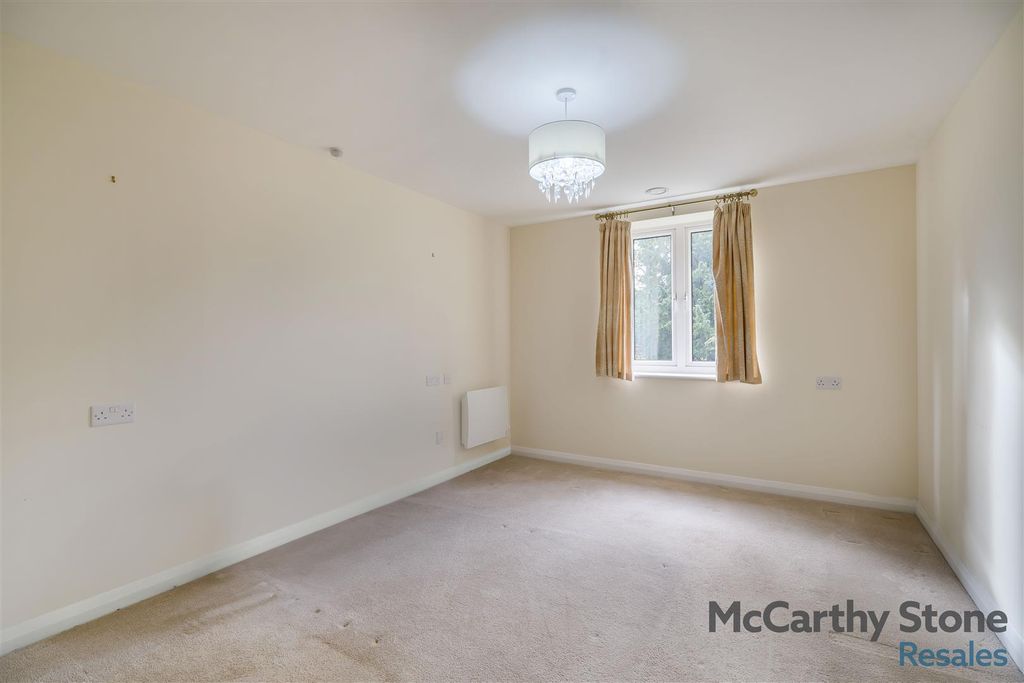 Additional image 12 of 2 bed flat for saleBurlington Gardens, Leyland PR25