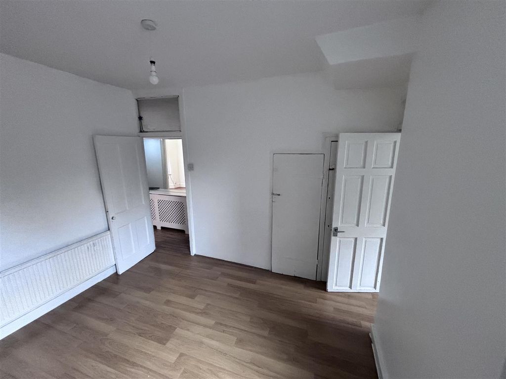 Property photo 3 of 12 Img_0324.Jpg