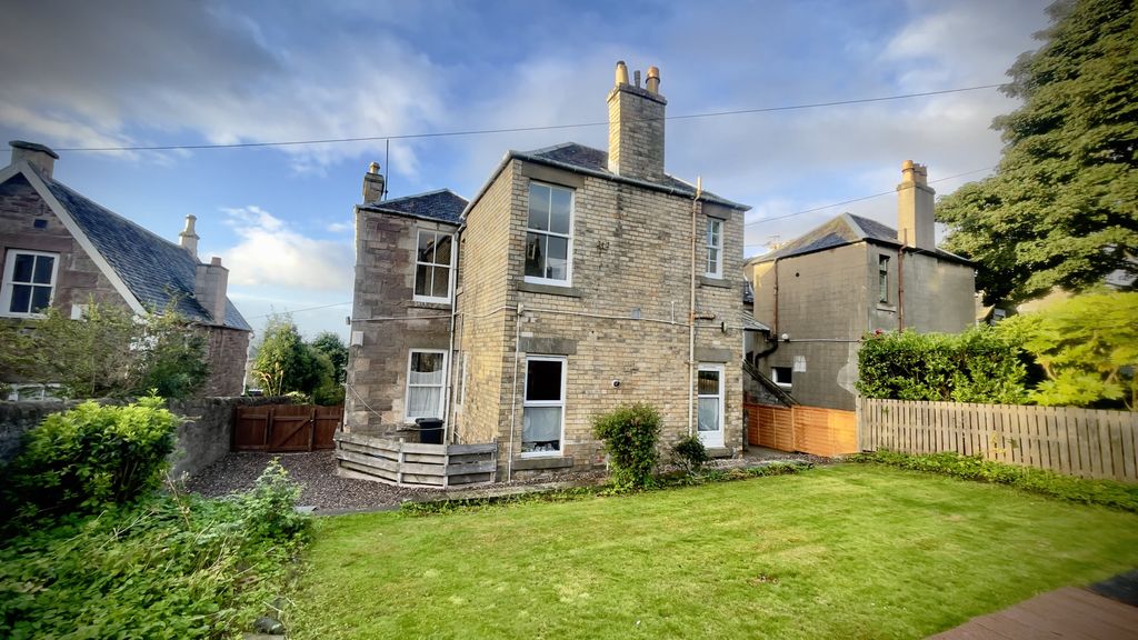 Property photo 3 of 35 Img_0937