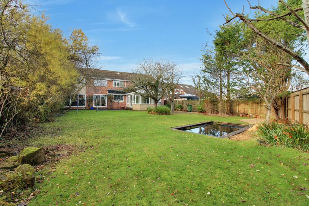 Property photo 1 of 22