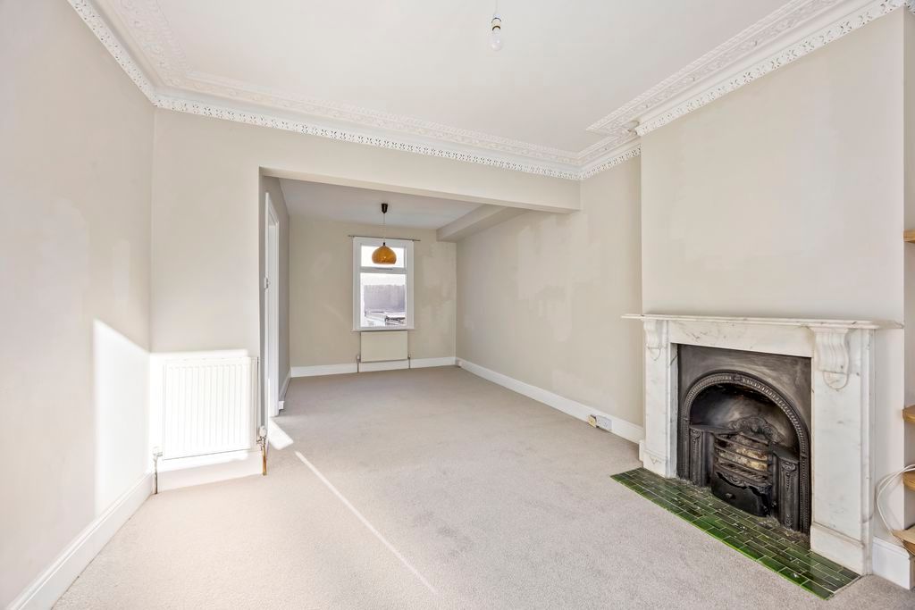 Property photo 2 of 14 Photo 12