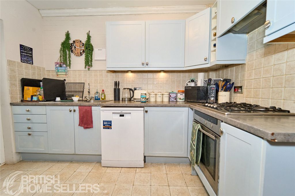 Property photo 3 of 25 Picture No. 27
