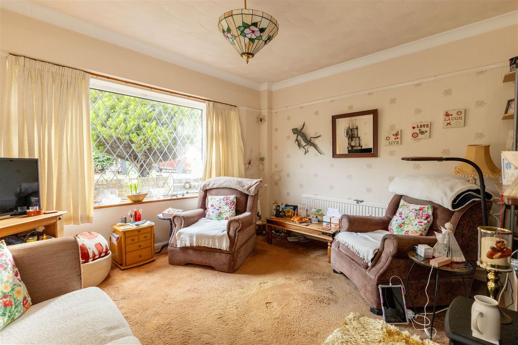 Property photo 2 of 21 Img_0131.Jpg