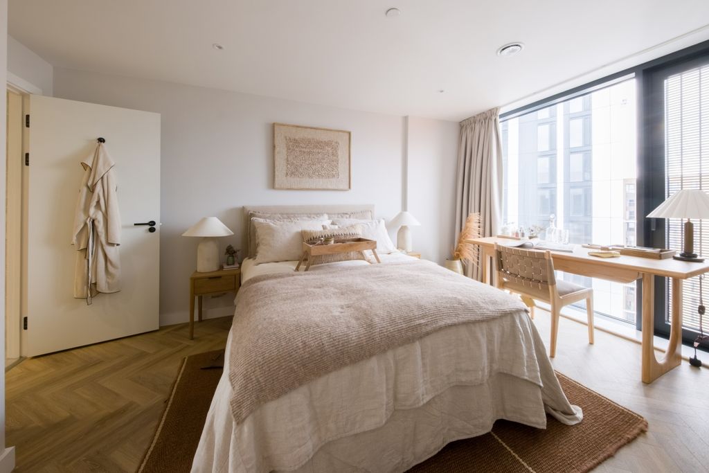 Property photo 3 of 17 Oneeastside_Anast...