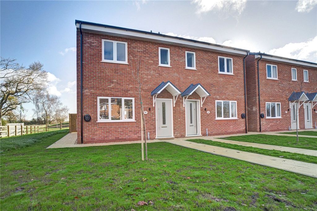 Property photo 1 of 8 Front Example