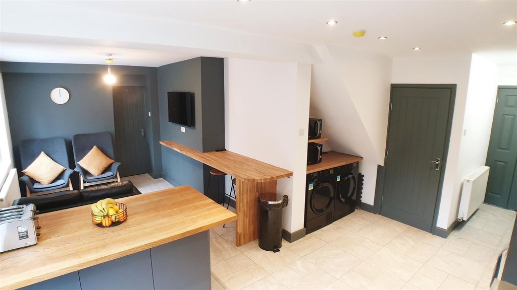 Property photo 2 of 20 20200304_141839.Jpg