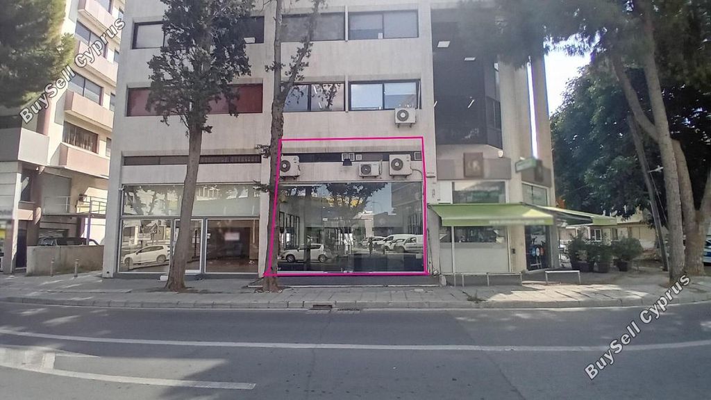 Property photo 3 of 12