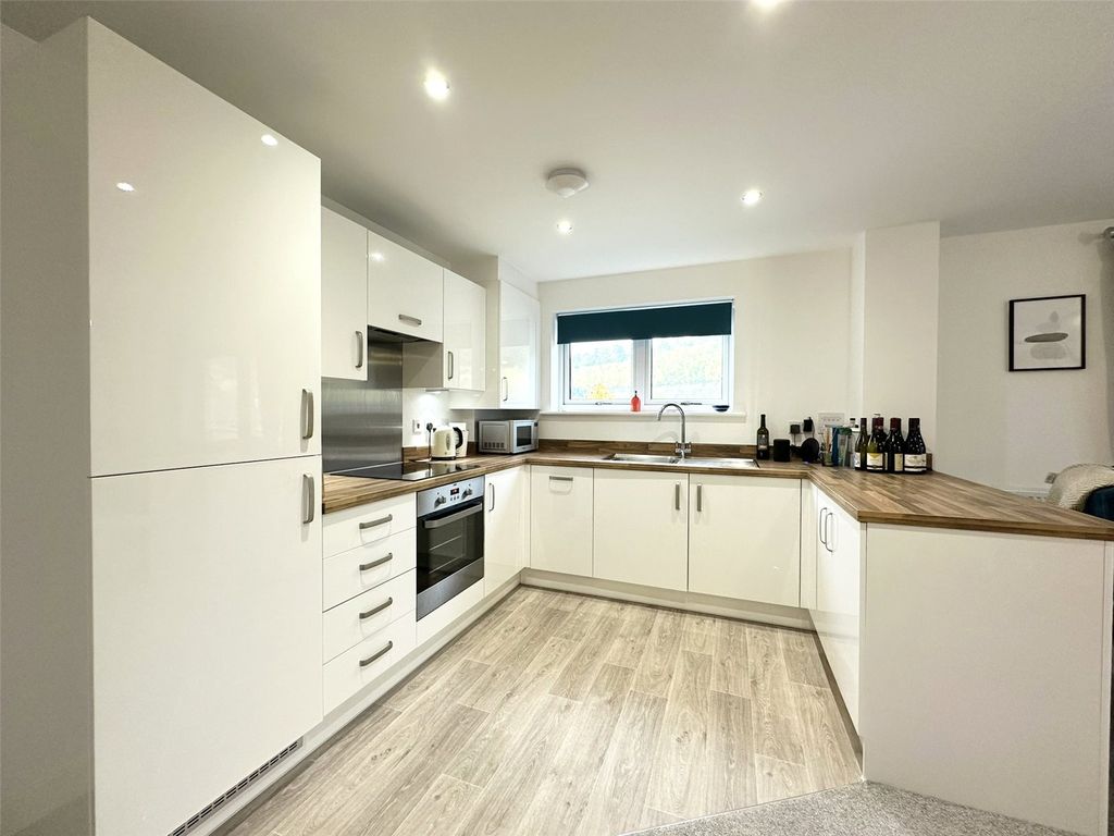 Property photo 3 of 23 Kitchen Area