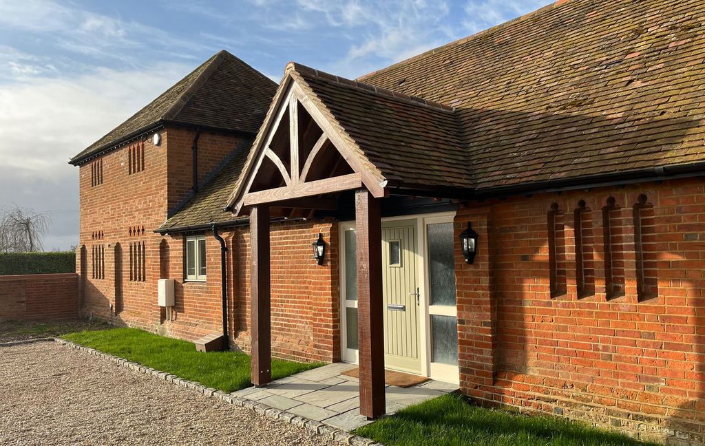 Property photo 3 of 29