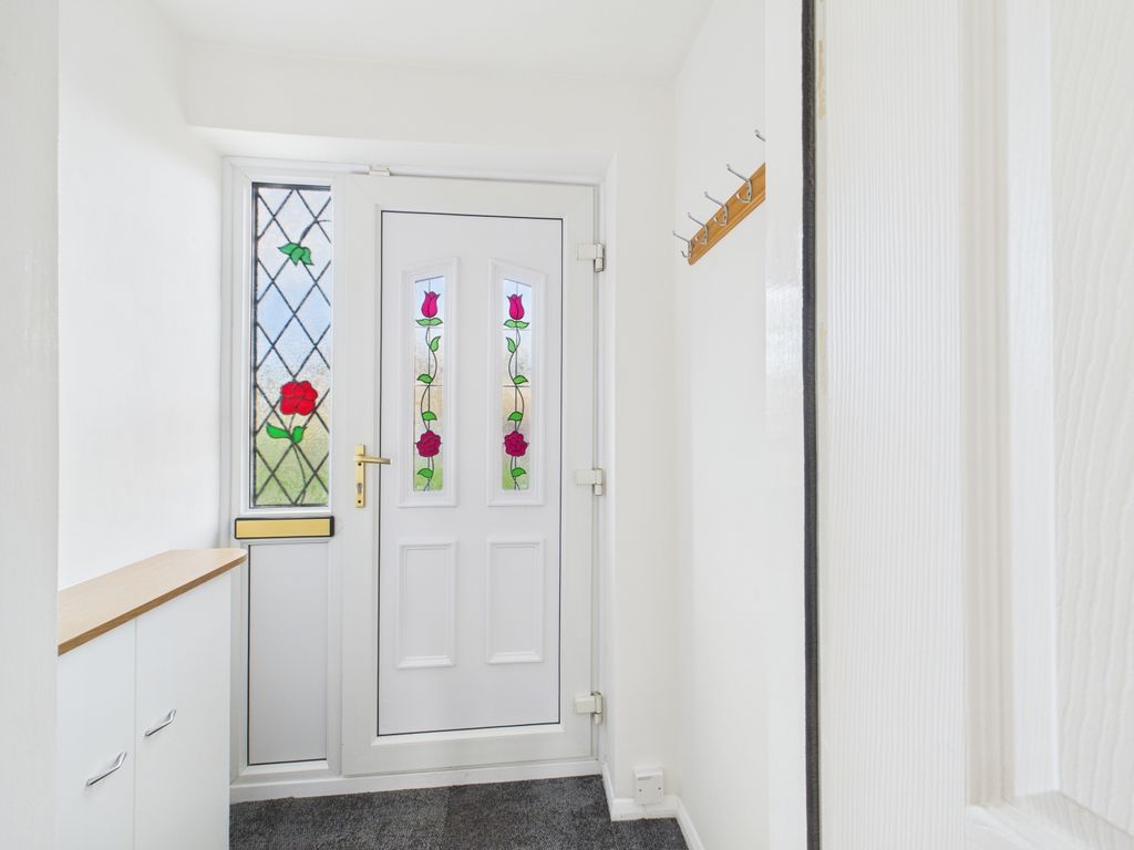 Property photo 3 of 15 Cam03293G0-Pr0248-Still019