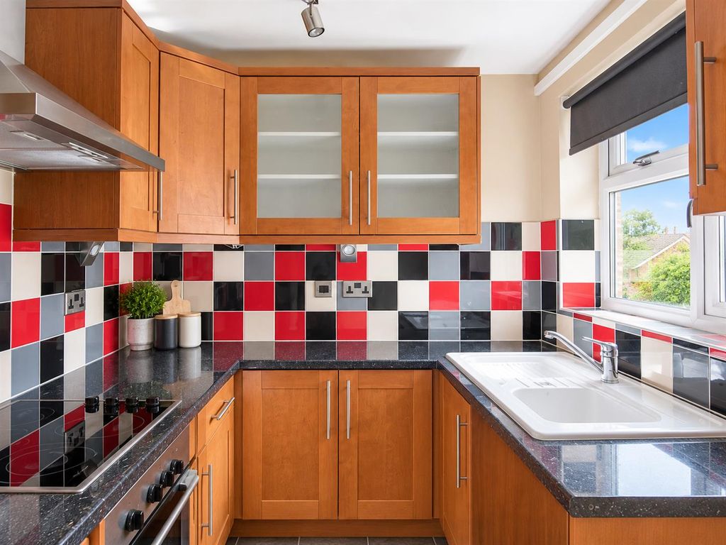 Property photo 2 of 7 Kitchen Picture.Png
