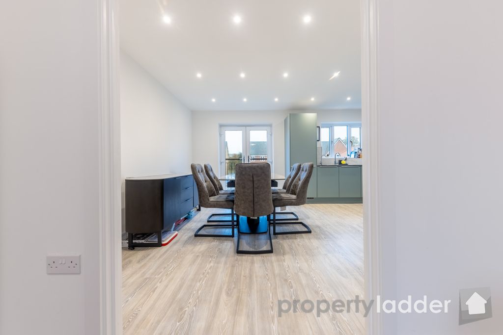 Property photo 3 of 23 Pl-25