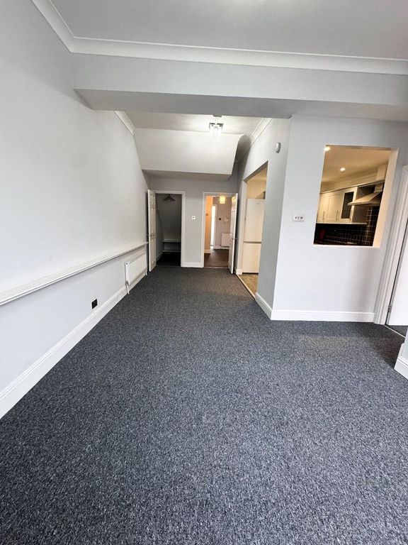 Property photo 2 of 14 Photo 2