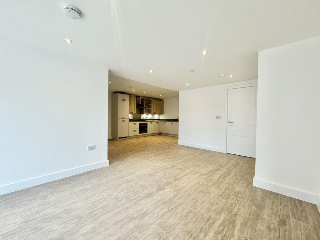 Property photo 3 of 8 Open Plan Living