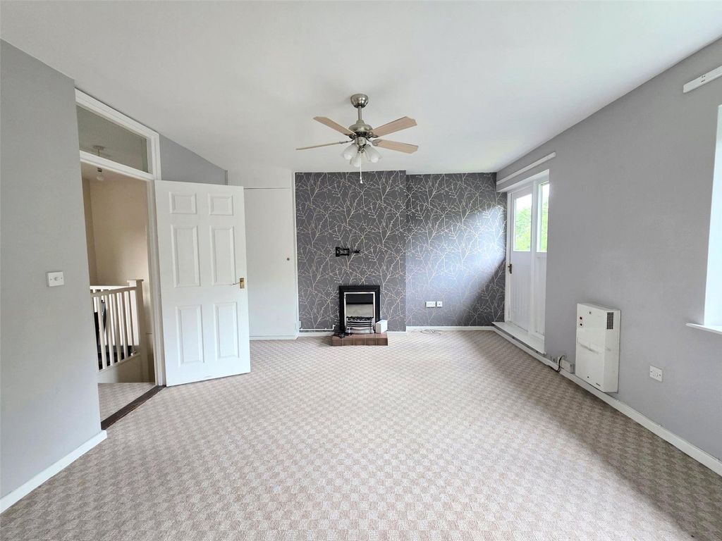 Property photo 2 of 7 Picture No. 04