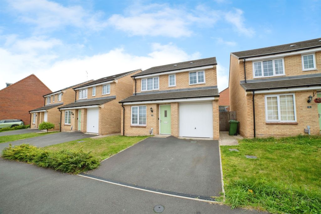 Property photo 1 of 18