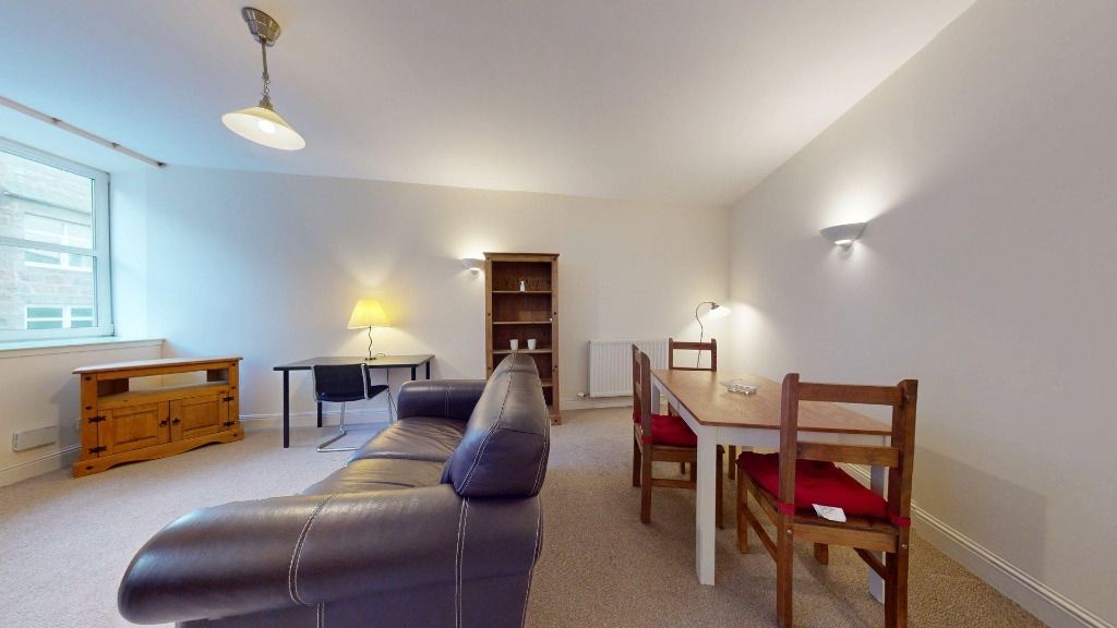 Property photo 2 of 14 Photo 2