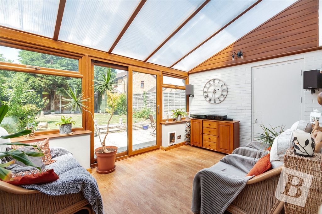 Property photo 1 of 15 Conservatory
