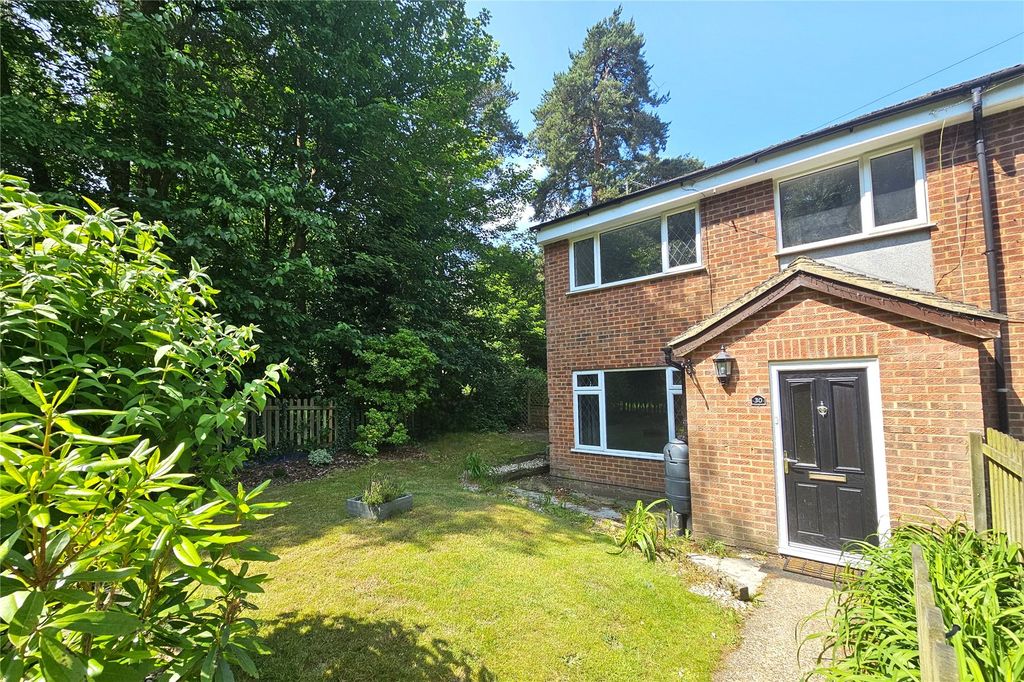 Property photo 1 of 26 Picture No. 05