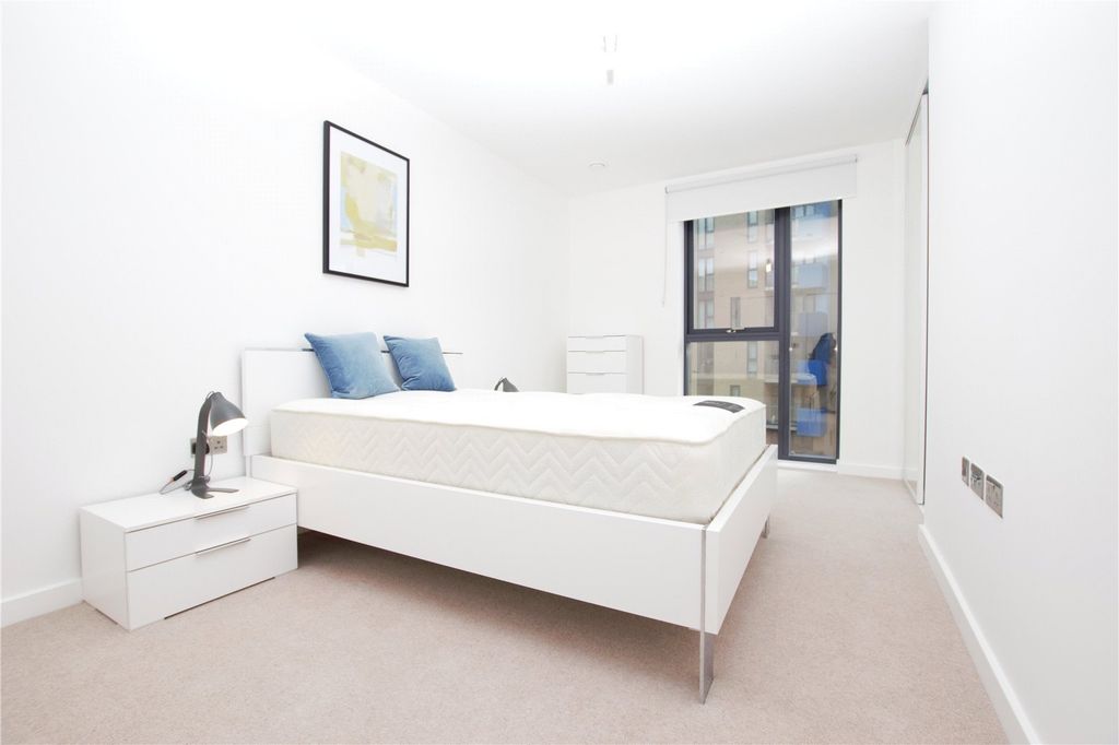 Property photo 2 of 9 Bedroom 1