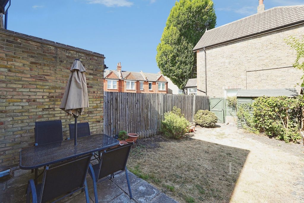 Property photo 3 of 12 Pbox-Img.Jpg