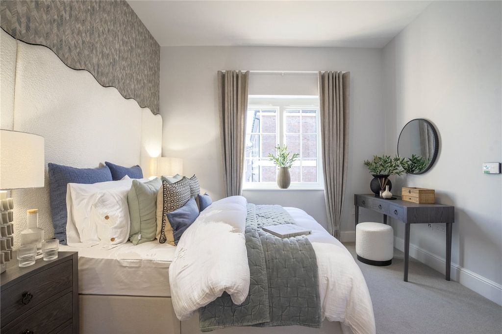 Property photo 2 of 15 Picture No. 29