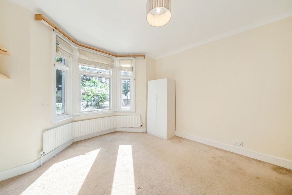 Property photo 1 of 16 Picture No. 39
