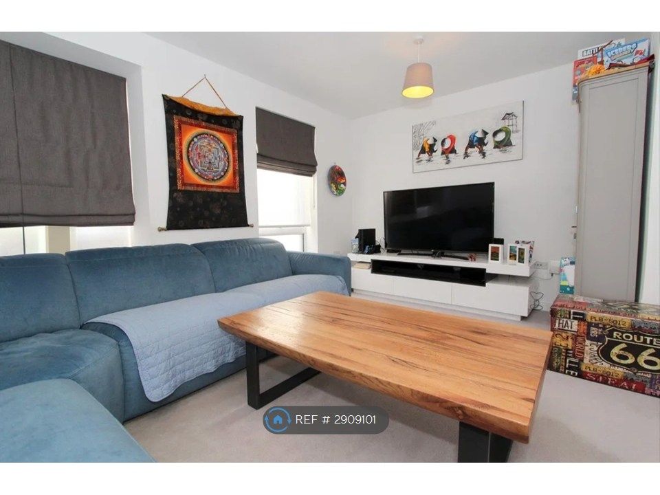 Property photo 3 of 9