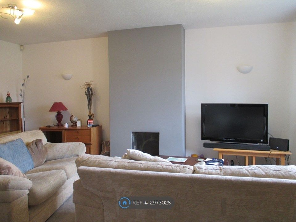 Property photo 3 of 5