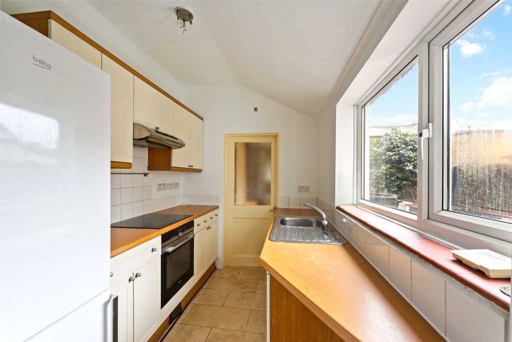 Property photo 2 of 13 Picture No. 62