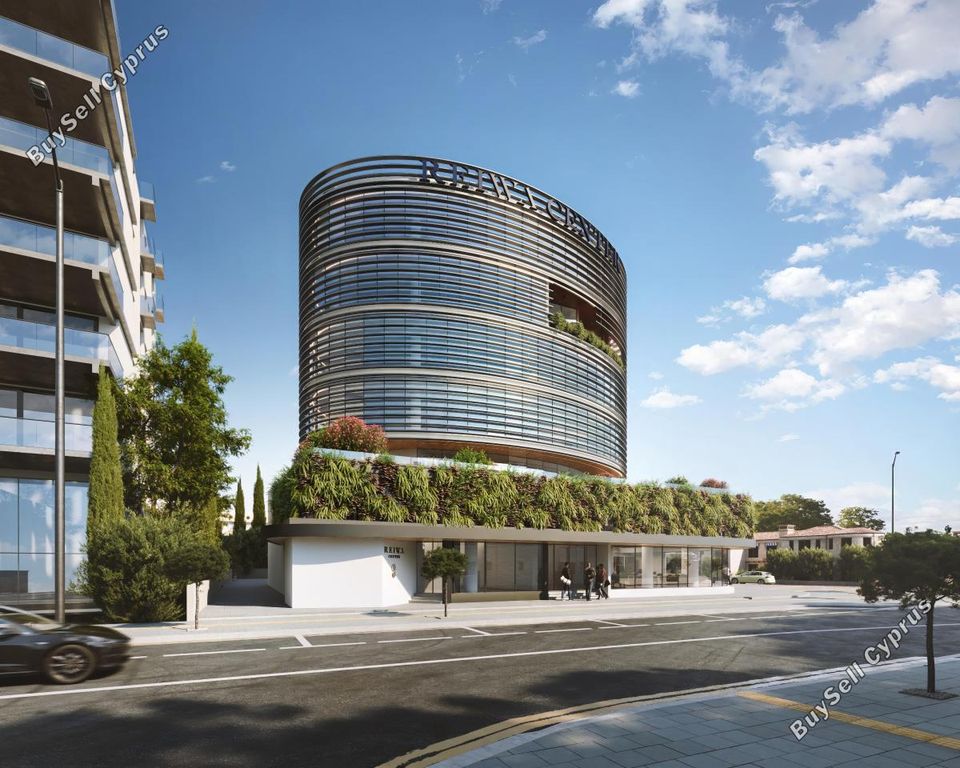 Property photo 2 of 12