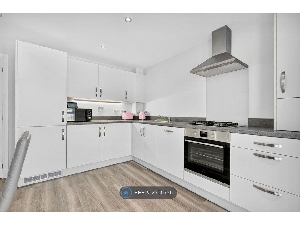 Property photo 2 of 16 Fridge/Freezer, Dishwasher, Oven And Hob